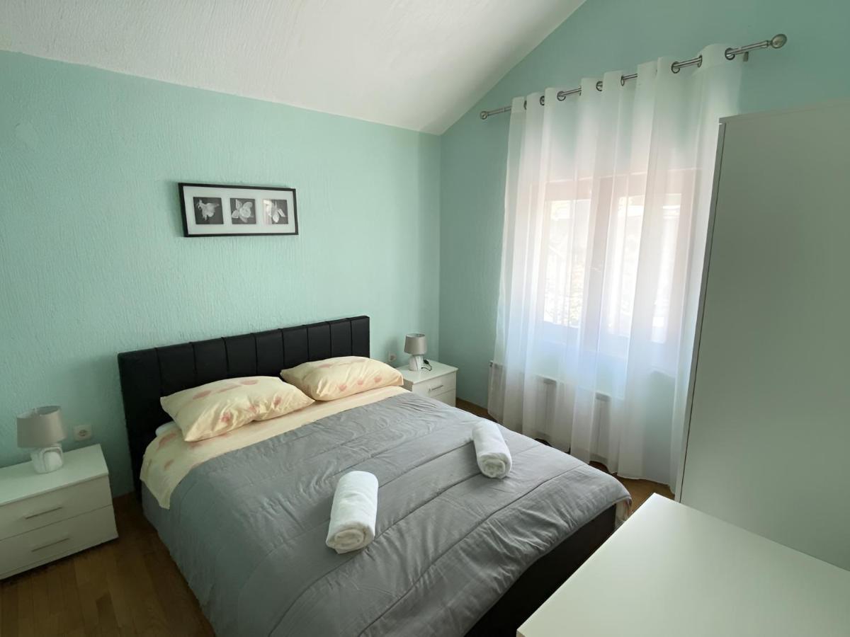 Apartmani Ana Borovac Фунтана Экстерьер фото
